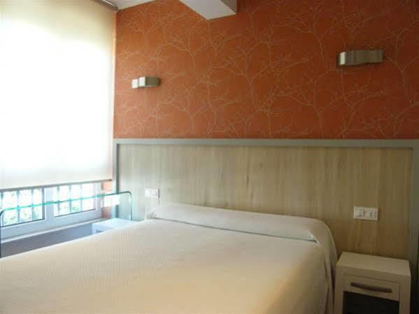 Hostal Valadares Noia Ngoại thất bức ảnh
